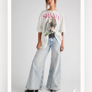 Daydreamer Shania Let's Go Girls Tee Vintage White One Size